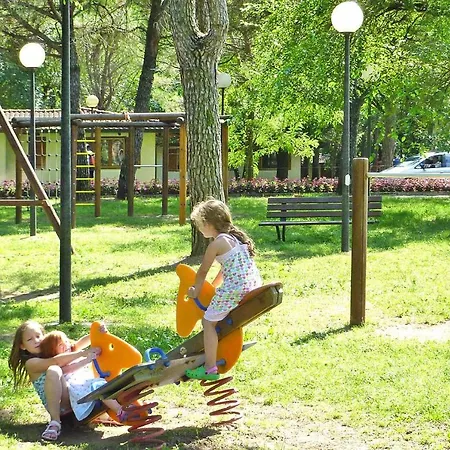Дом отдыха Belvedere, Градо